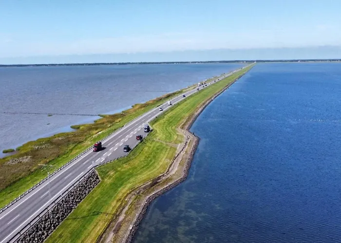 Luxury Retreat In - By Traum Дом отдыха